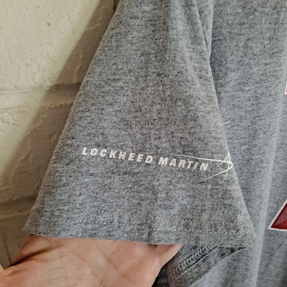 Lockheed Martin Skunk Works grey short sleeve t shirt 75th anniversary - Picture 3 of 6